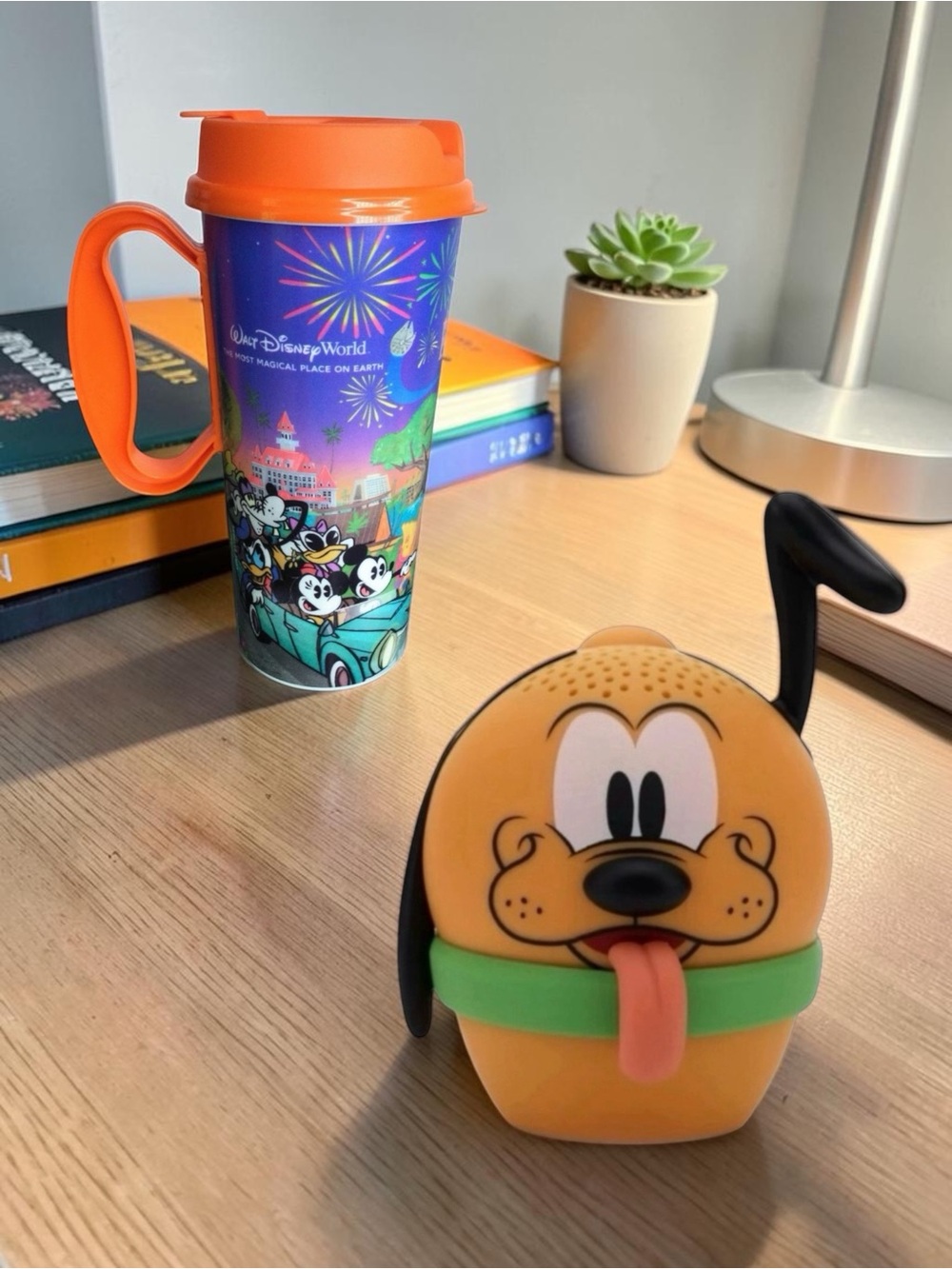 Holiday Disney Desk Décor Set – Pluto Speaker + Parks Mug NWT